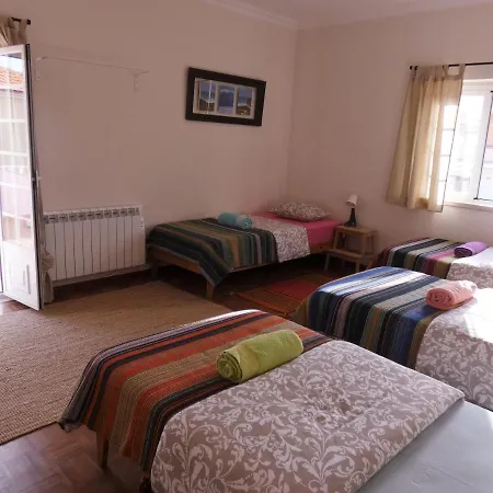 Gasthof Omassim Yoga, Veggie & Surf Guesthouse - Casa Rosa