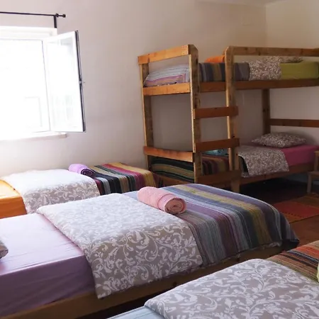 Omassim Yoga, Veggie & Surf Guesthouse - Casa Rosa Gasthof *