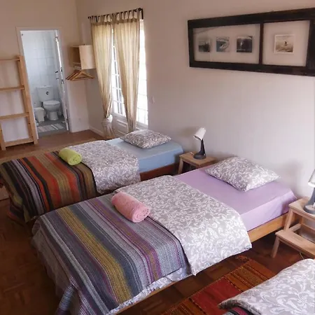 Gasthof Omassim Yoga, Veggie & Surf Guesthouse - Casa Rosa